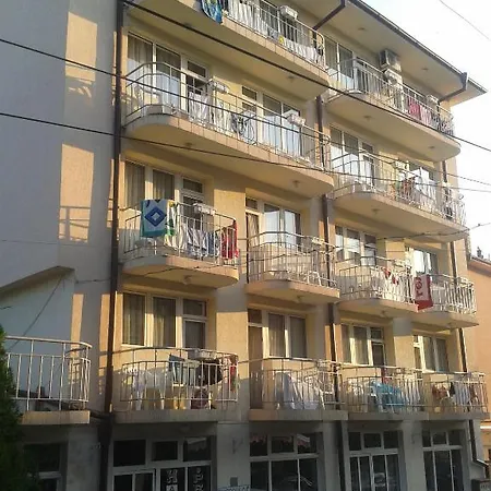 Peshev Family Hotel Nesebar
