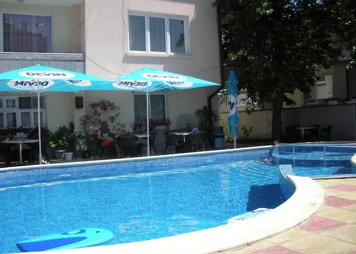 Hotel Peshev Family Nessebar