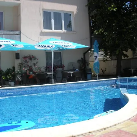 Hotel Peshev Family Nesebyr