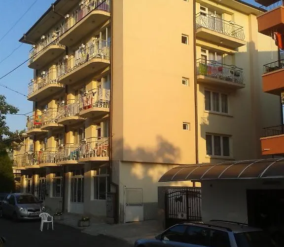 Peshev Family Hotel Nesebar