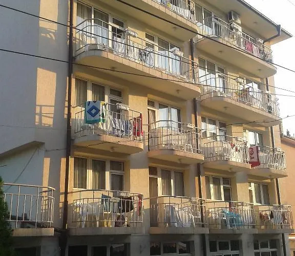 Peshev Family Hotel Nesebar