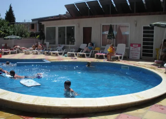 Hotel Peshev Family Nesebar